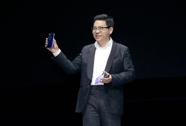 为蓝厂量身定制！vivo X500 Pro搭载85mm蔡司6400万APO超级长焦